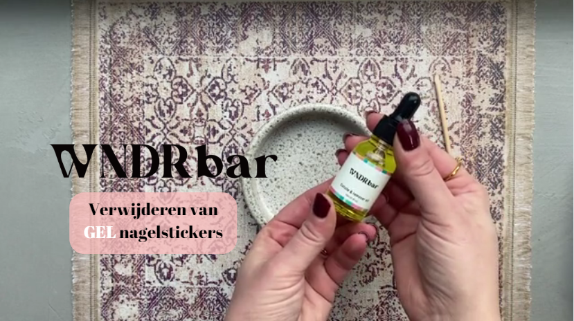 Video laden: Hoe verwijder je Gellak nagelstickers? Instructievideo